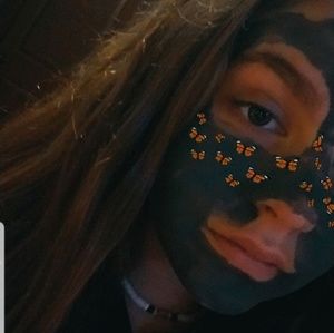 Meet your Posher, Bella